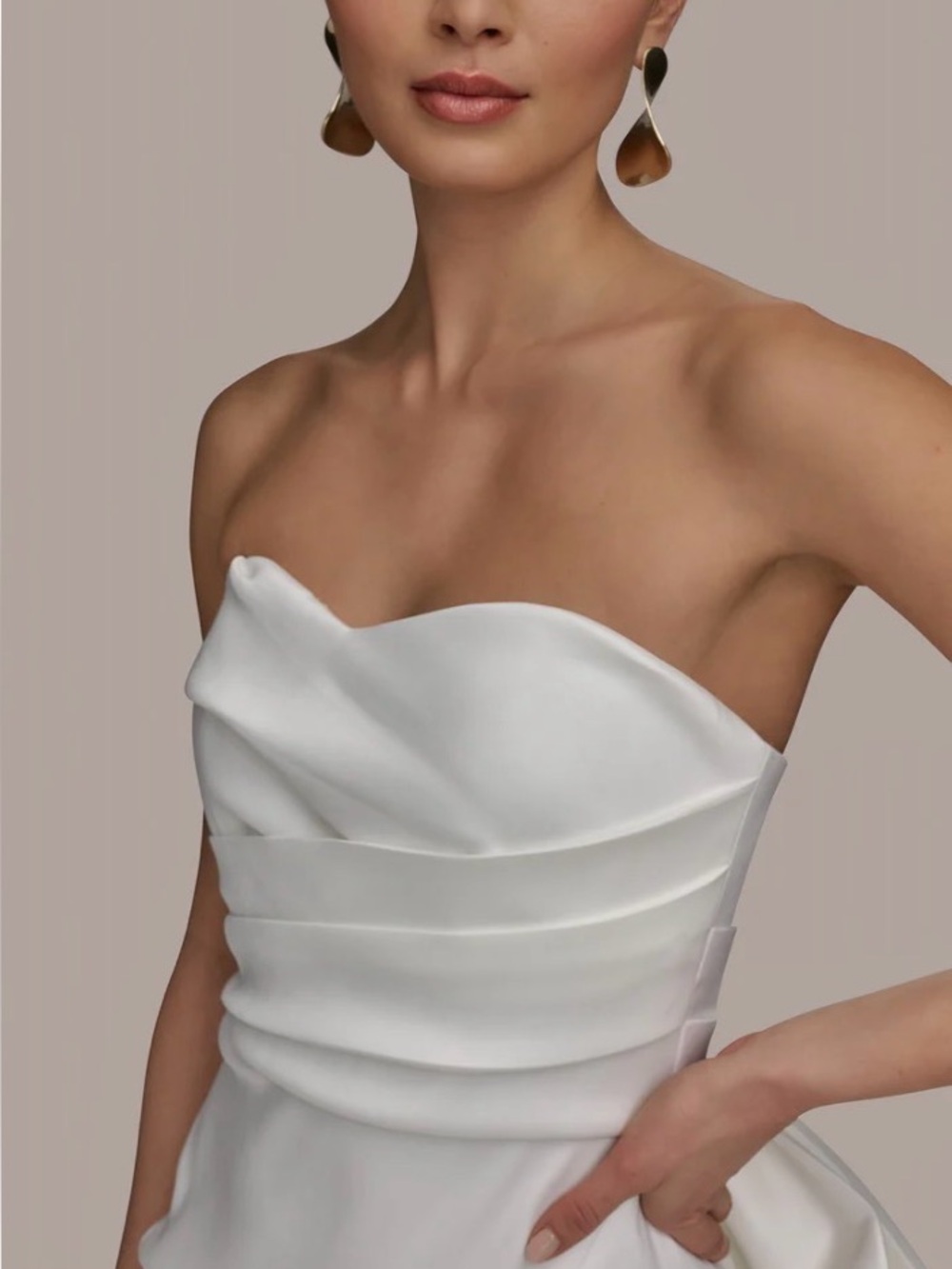 Donna Karan Mikado Sweetheart Neckline Oversized Bow Back Cocktail Dress NEW - Picture 2 of 12